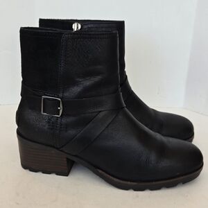 Sorel Black Leather Ankle Boots with Buckle